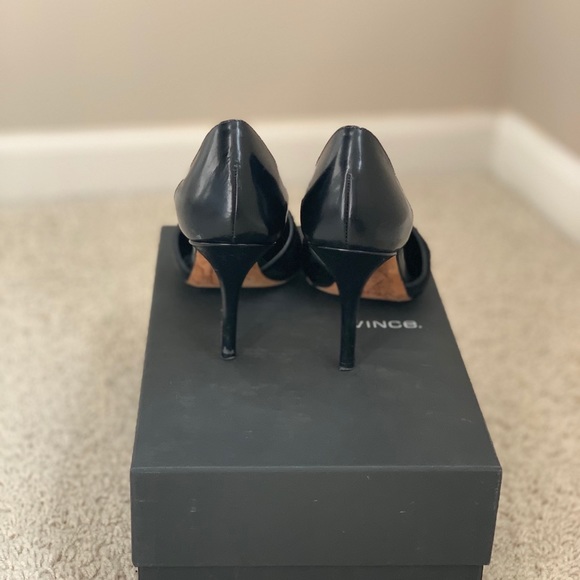 Vince Claire Pump - Picture 3 of 3